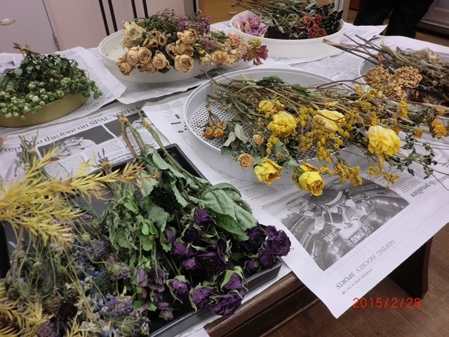 マミフラワーデザインスクール 手作りドライフラワーレッスン 暮らしの中の花の楽しみ 開催しました マミフラワーデザインスクール 手作りドライフラワーレッスン 暮らしの中の花の楽しみ 開催しました